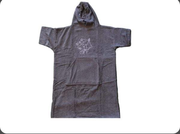 PONCHO CULT HOMBRE BOLSILLO GRIS
