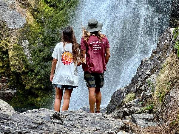 CAMISETA OLITA "ONLY LOCALS"
